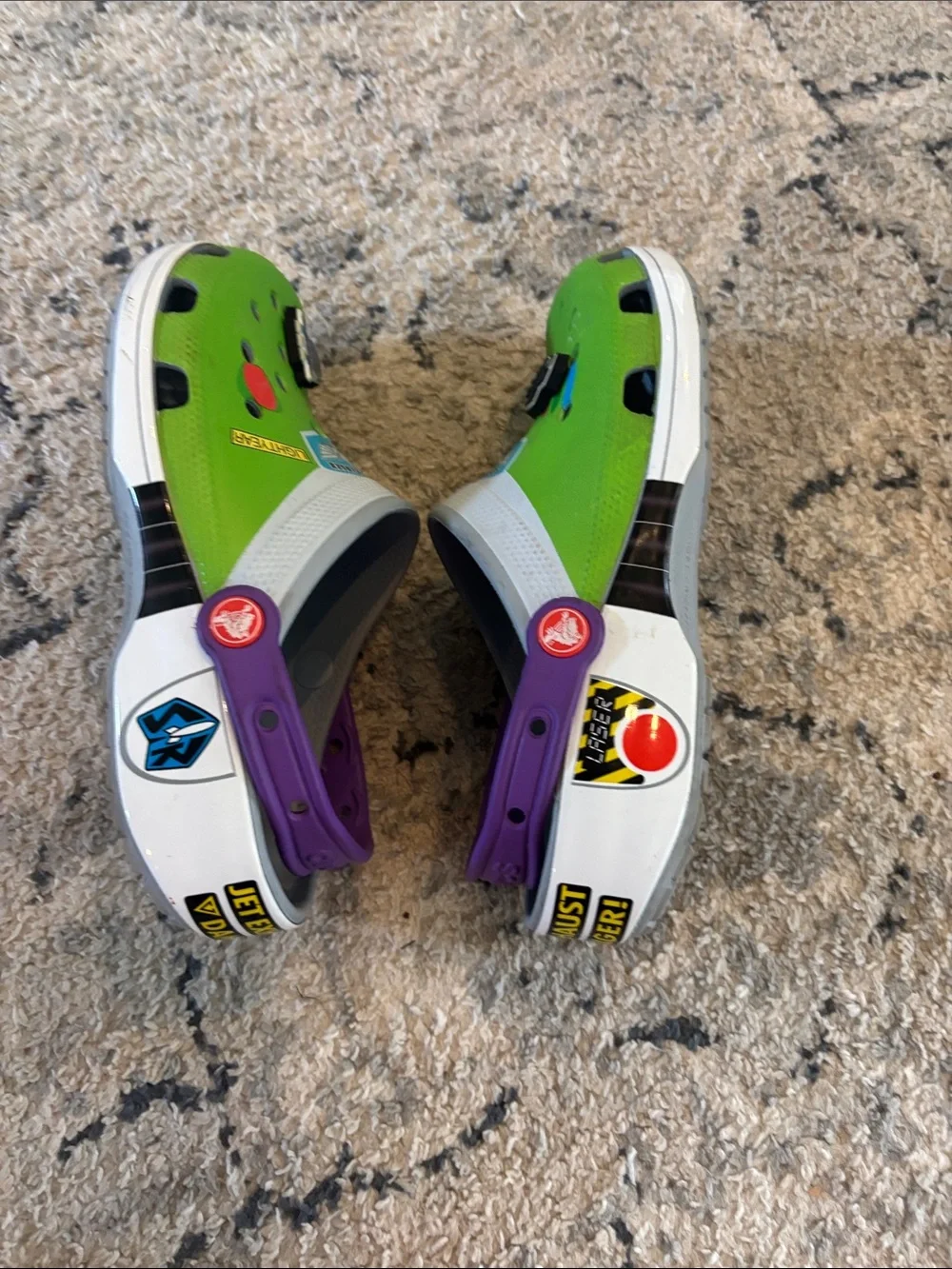Crocs Toy Story Buzz Lightyear Classic Clogs Men 6 / Women 8 Like New Disney